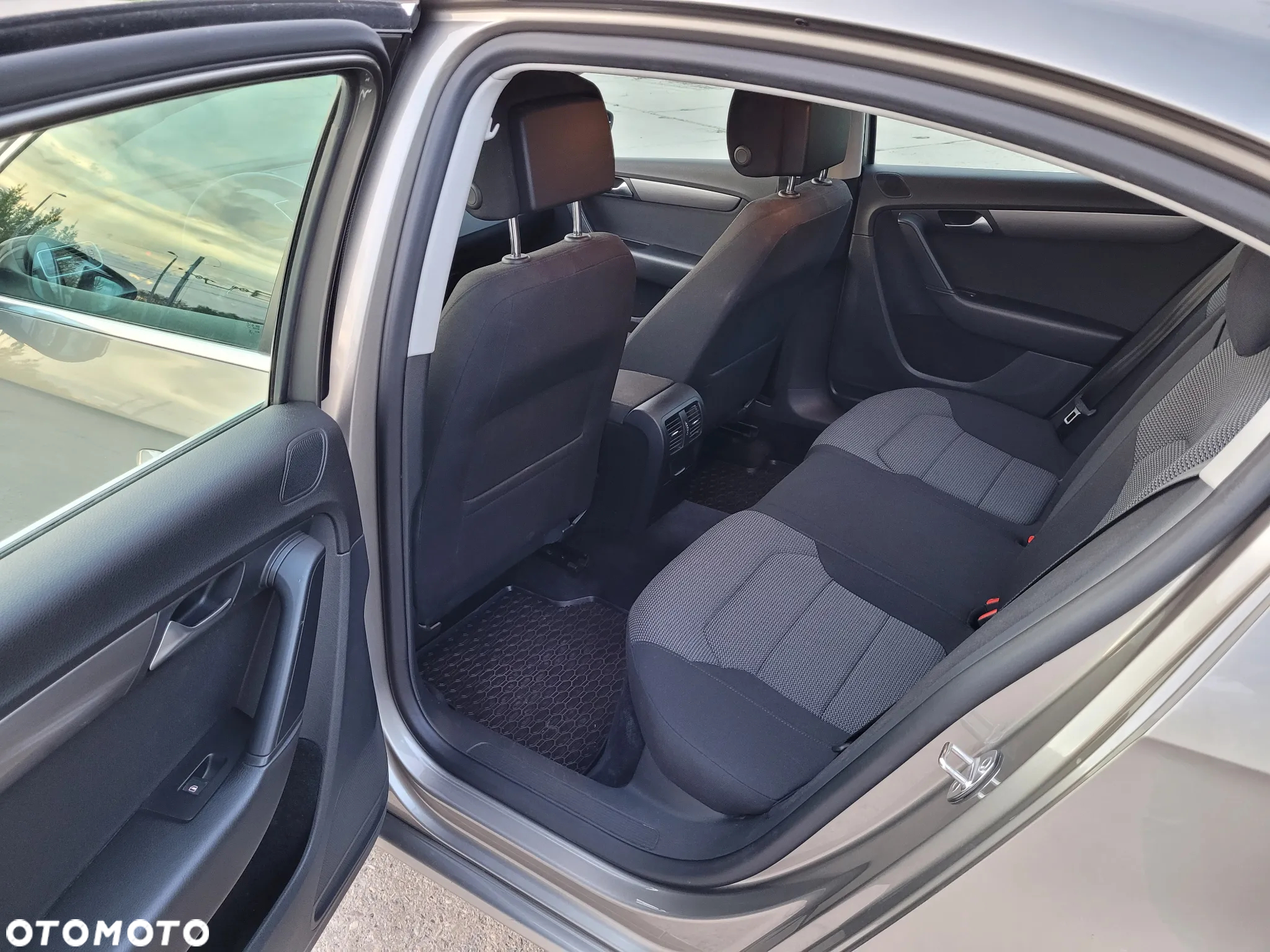 Volkswagen Passat 1.4 TSI Comfortline - 6
