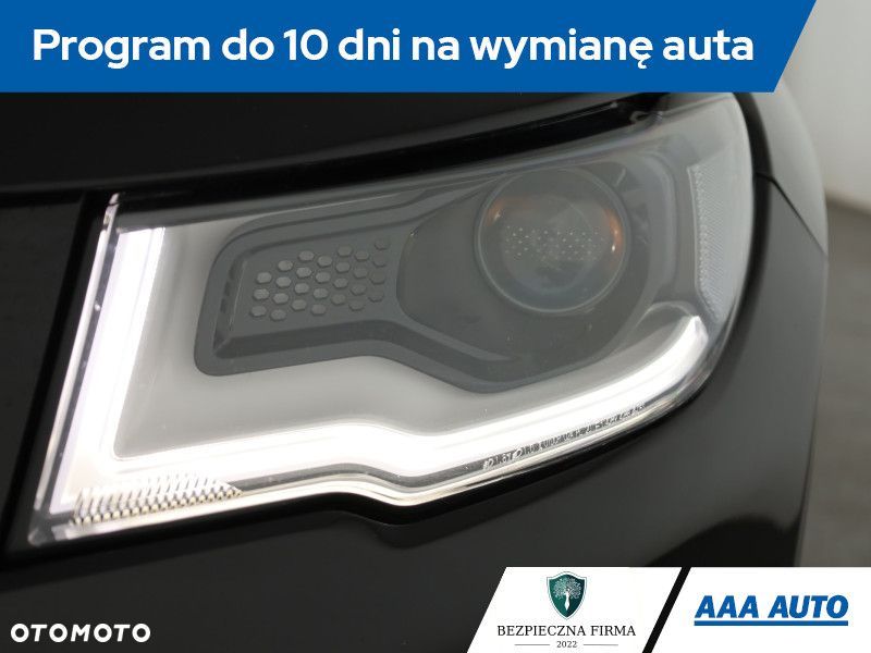 Jeep Compass - 19