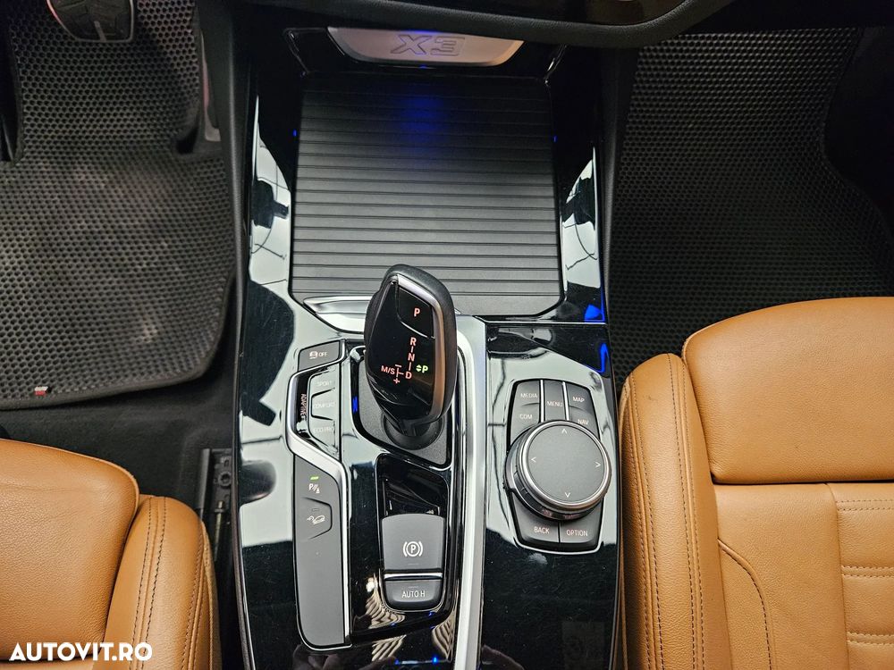 BMW X3 xDrive20d AT M Sport - 32