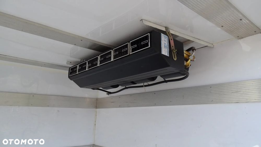 Volkswagen Crafter - 19