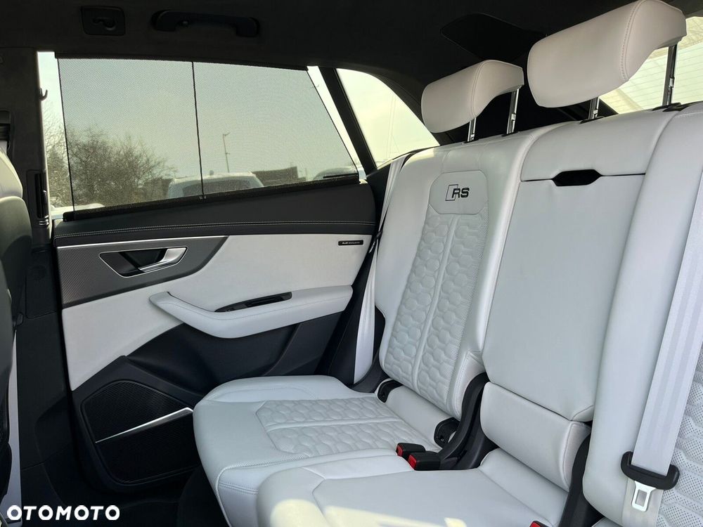 Audi RS Q8 - 14