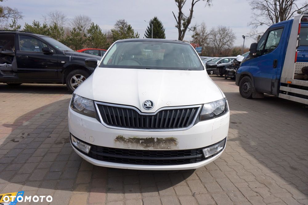 MASKA ZDERZAK BŁOTNIKI LAMPY RAPID NH3 LF9E  SKODA 2012-2019 BIAŁY PRZÓD KOMPLETNY - 1