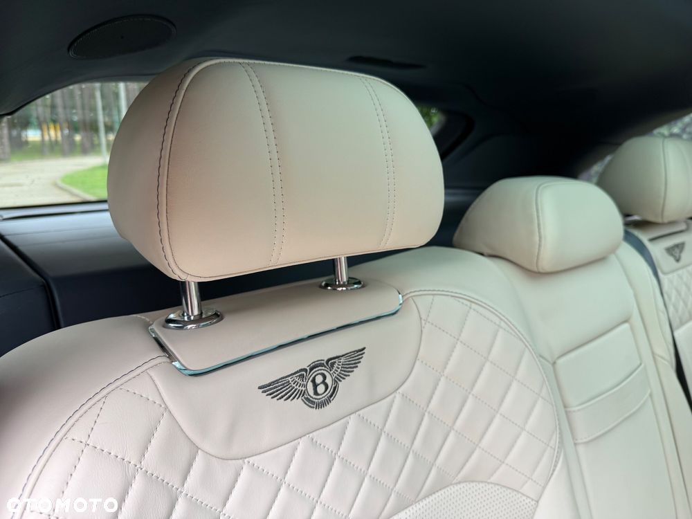 Bentley Bentayga W12 - 35