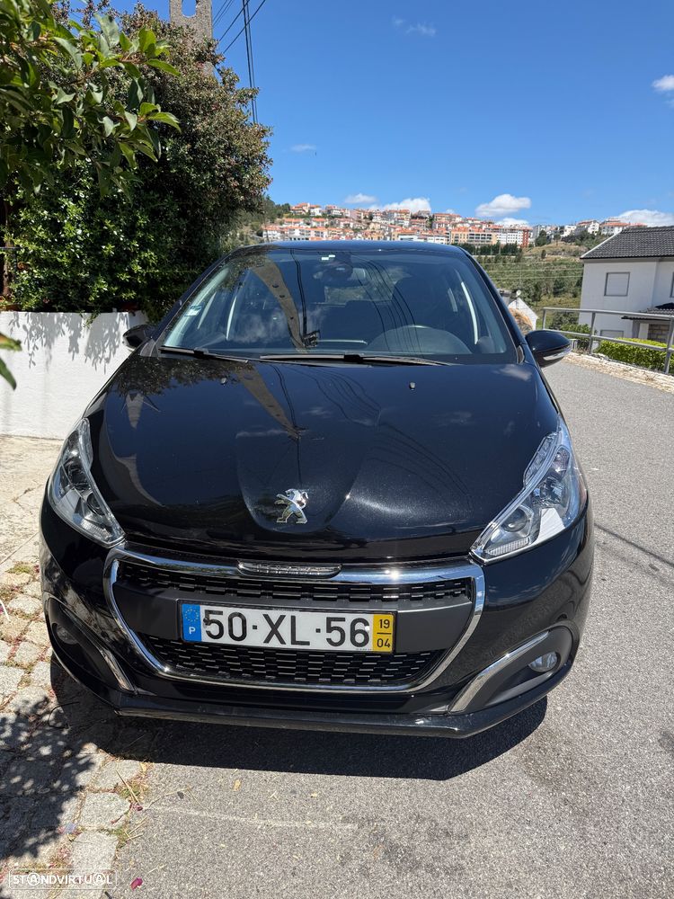 Peugeot 208 1.5 BlueHDi Signature - 1