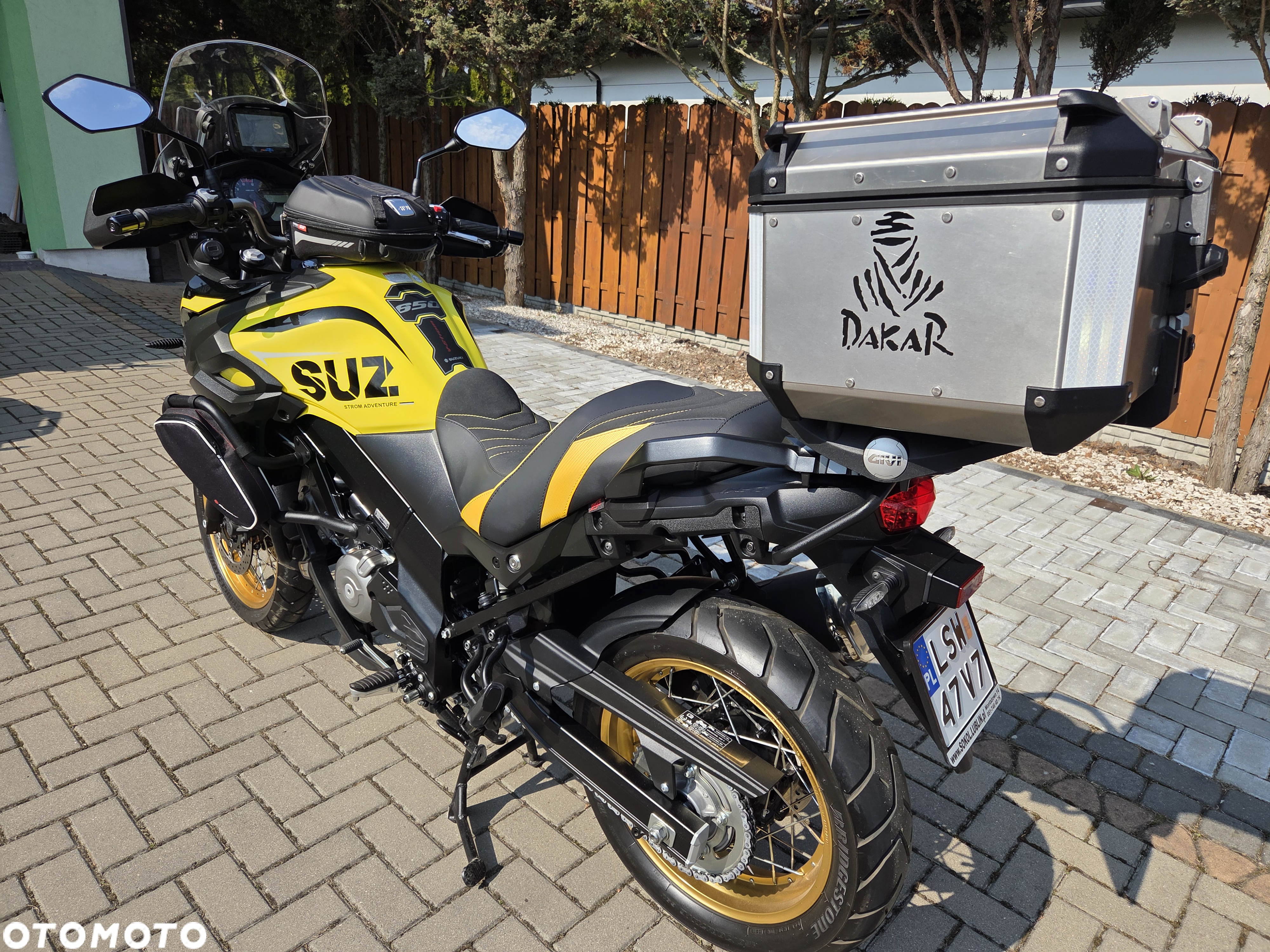 Suzuki V-STROM - 3