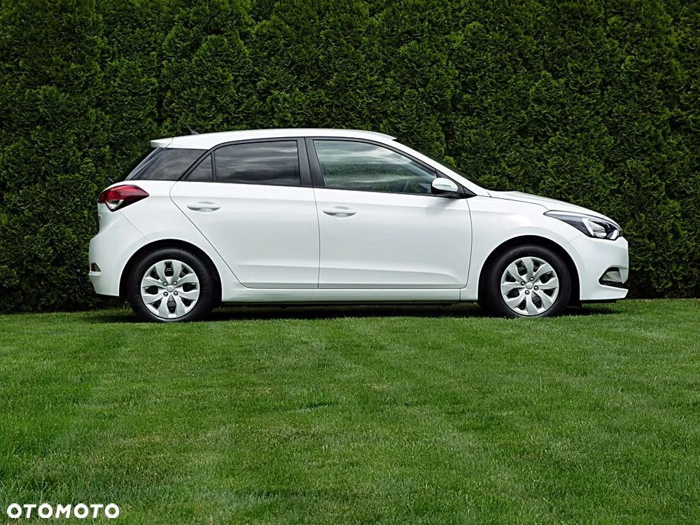 Hyundai i20 1.2 Pure - 8