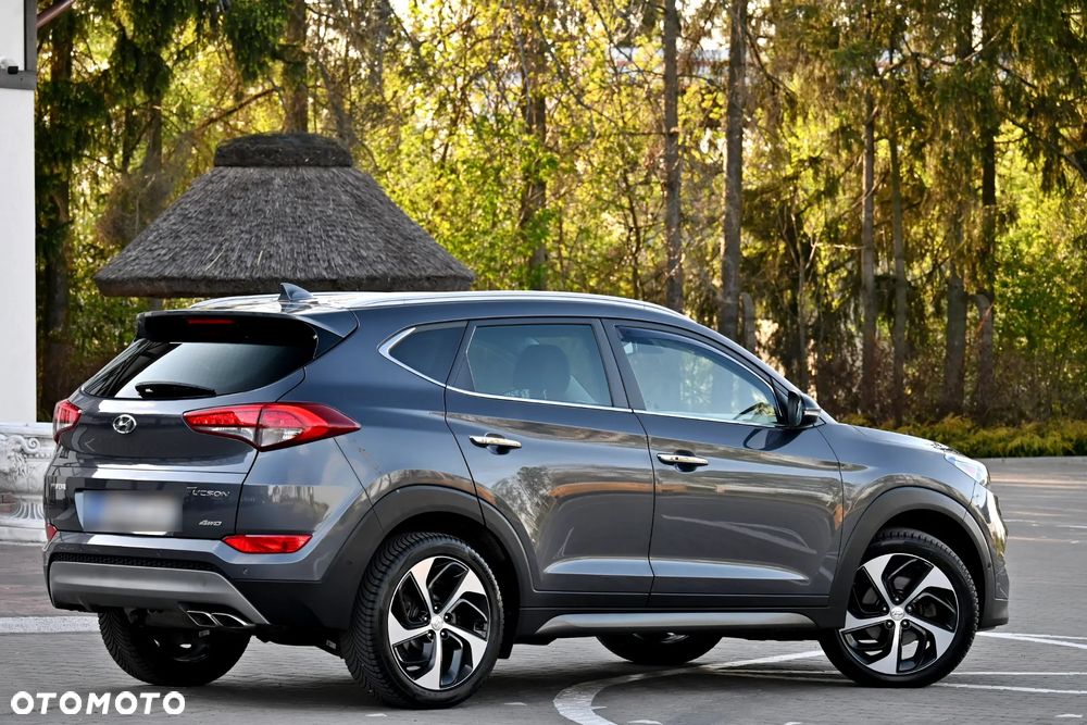 Hyundai Tucson 2.0 CRDI Premium 4WD - 19