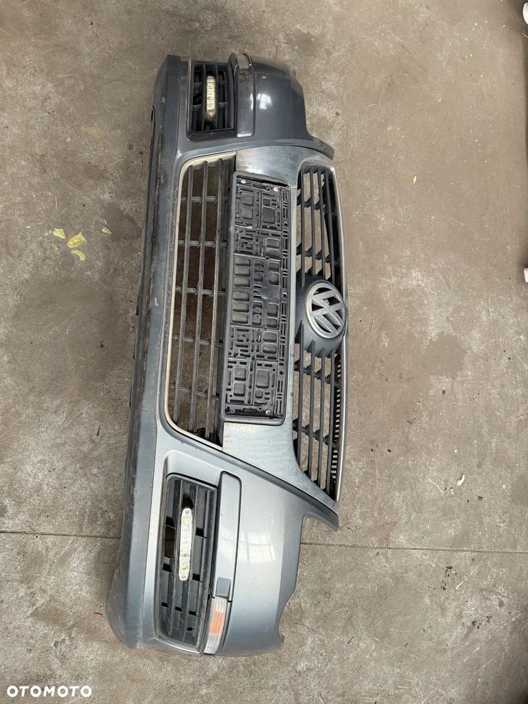 VW PASSAT B6 LA7T ZDERZAK PRZÓD PRZEDNI KOMPLETNY Z GRILLEM - 1