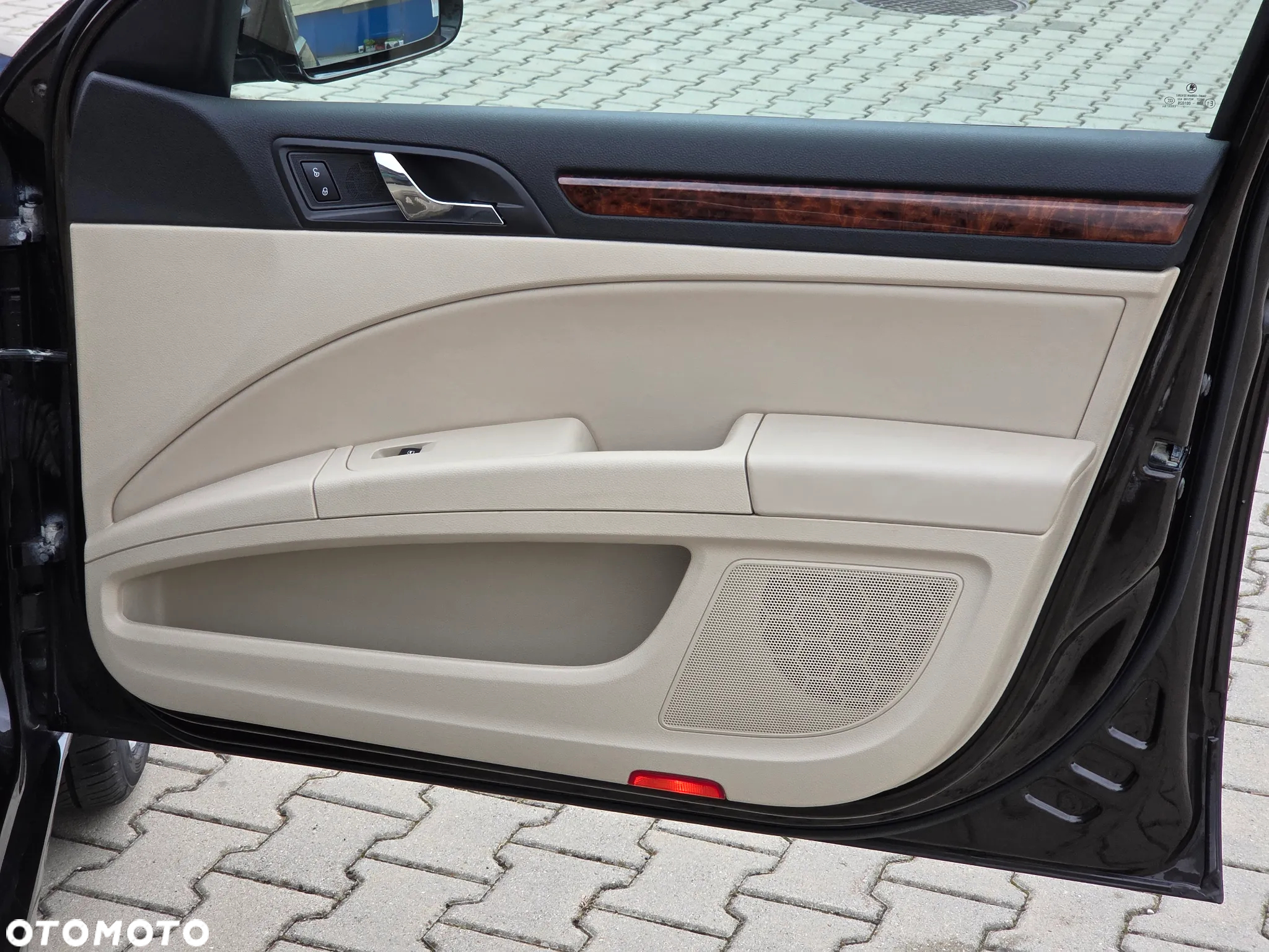 Skoda Superb Combi 2.0 TDI 4x4 Elegance - 31