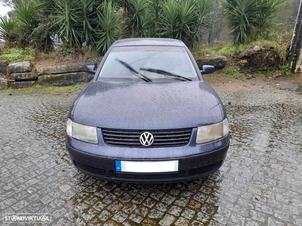 vw passat ver-1-9-tdi-confortline-top - 4