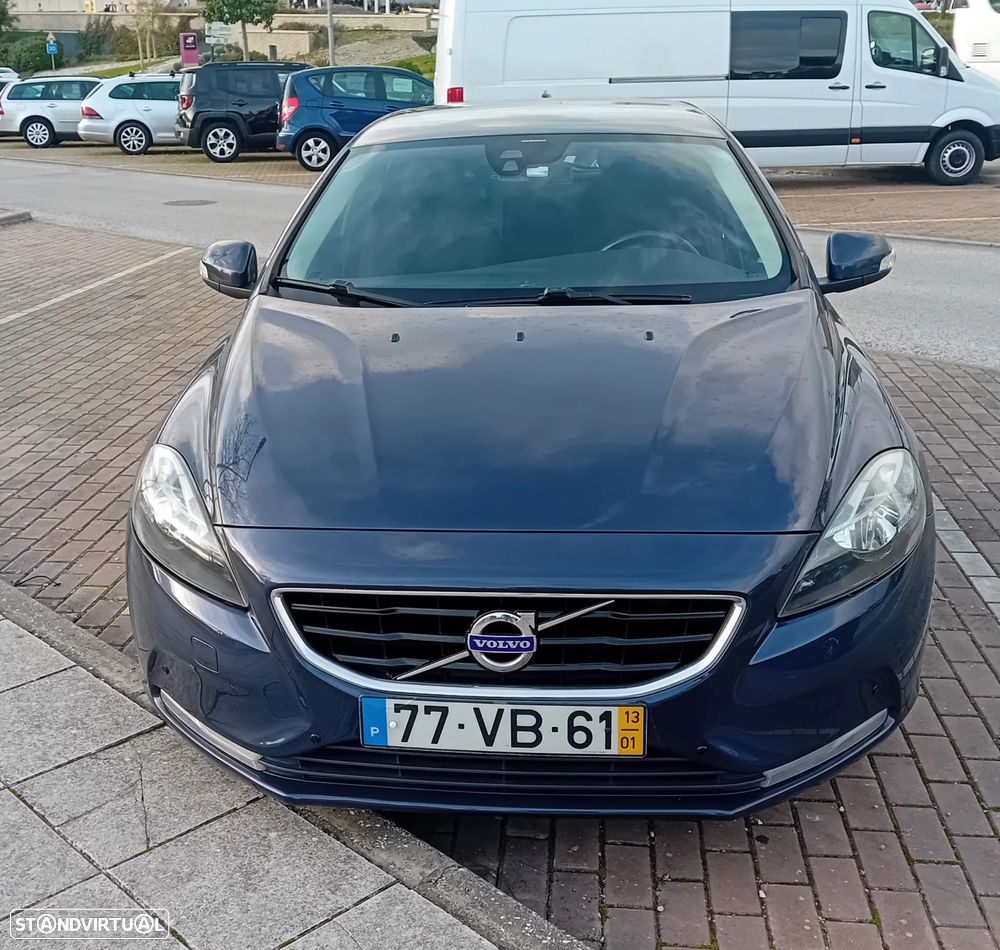 Volvo V40 D2 - 2