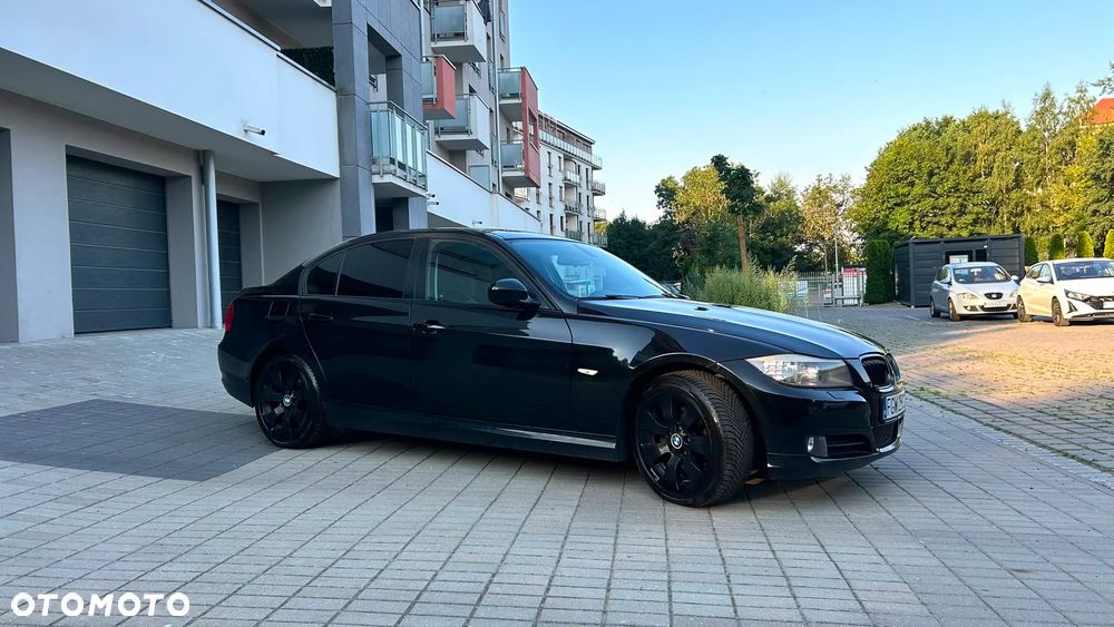 BMW Seria 3 320d Efficient Dynamics - 3