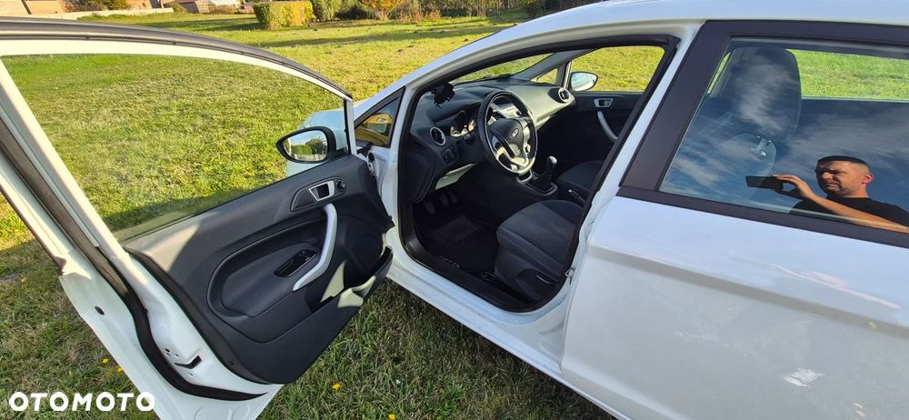 Ford Fiesta 1.4 TDCi Trend - 11