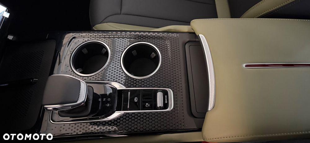 Hongqi HS3 1.5T FWD - 9