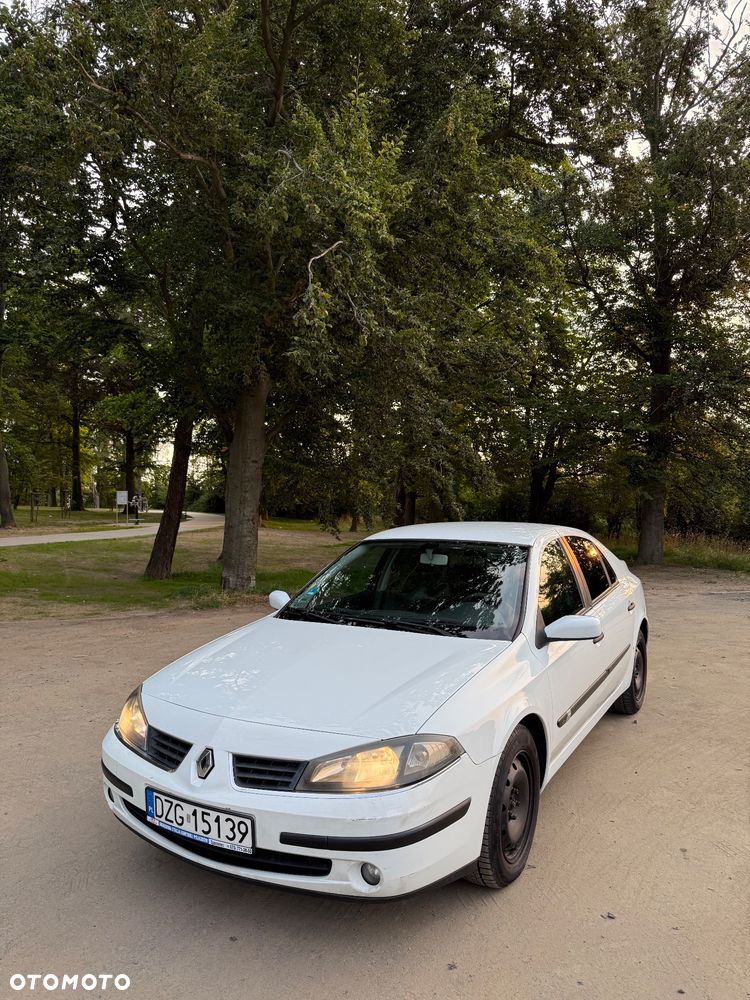 Renault Laguna 1.9 dCi Confort Authentique - 5