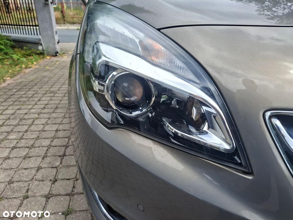 Opel Meriva 1.4 T Cosmo - 34