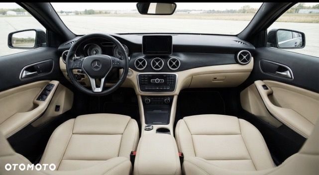 Mercedes-Benz GLA 250 4-Matic - 7