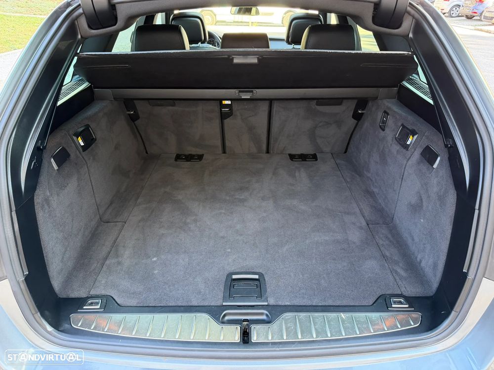 BMW 525 d Line Luxury - 30