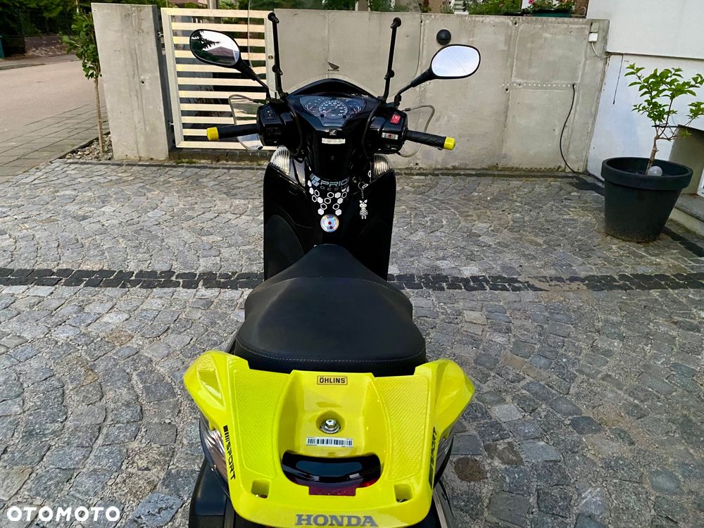 Honda SH - 25