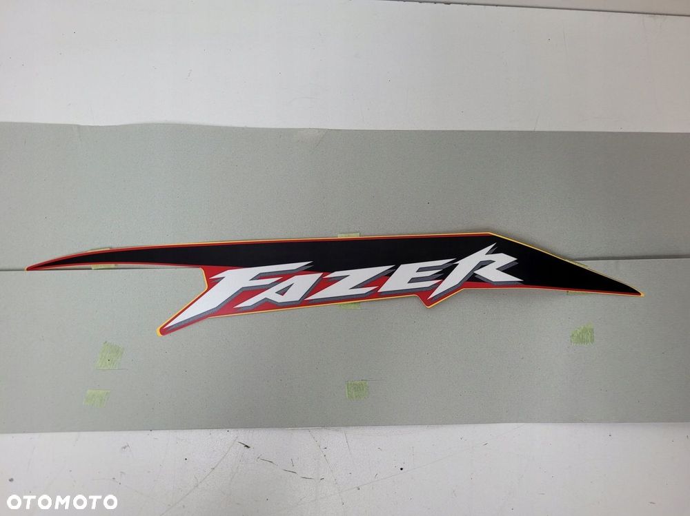 YAMAHA FZS 600 FAZER 2003r NAKLEJKA NA CZASZĘ LEWA - 2