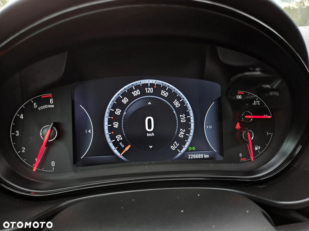 Opel Insignia 2.0 CDTI Cosmo S&S - 21