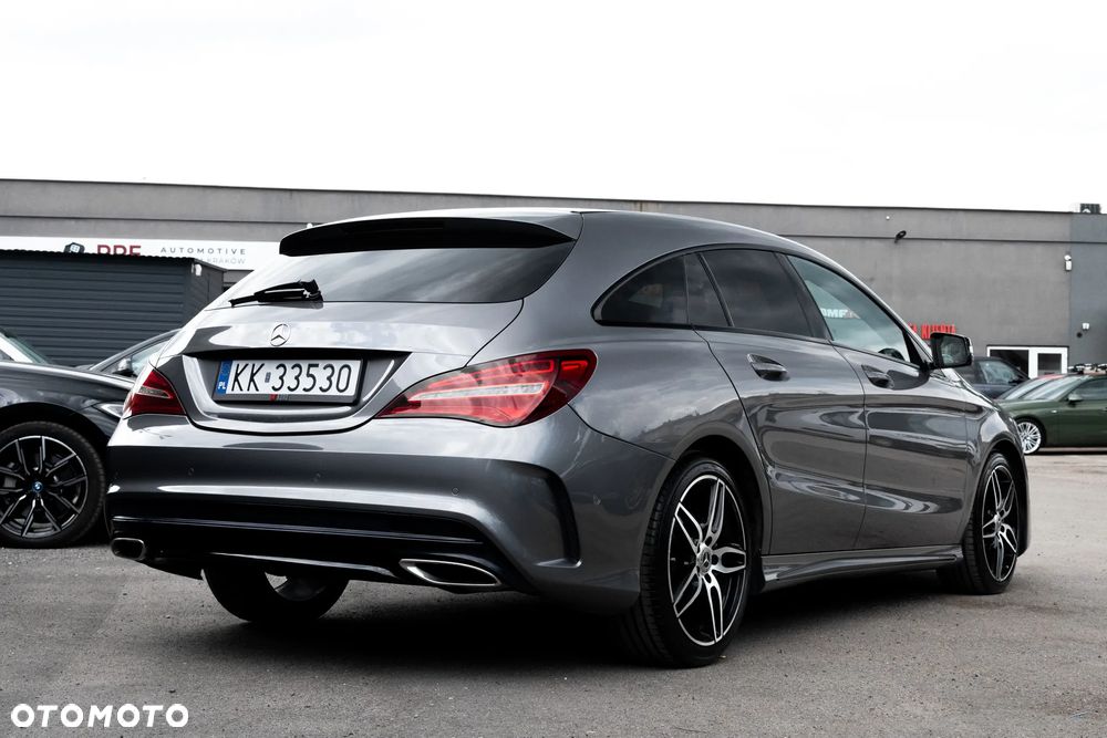 Mercedes-Benz CLA 200 d 7G-DCT AMG Line - 6