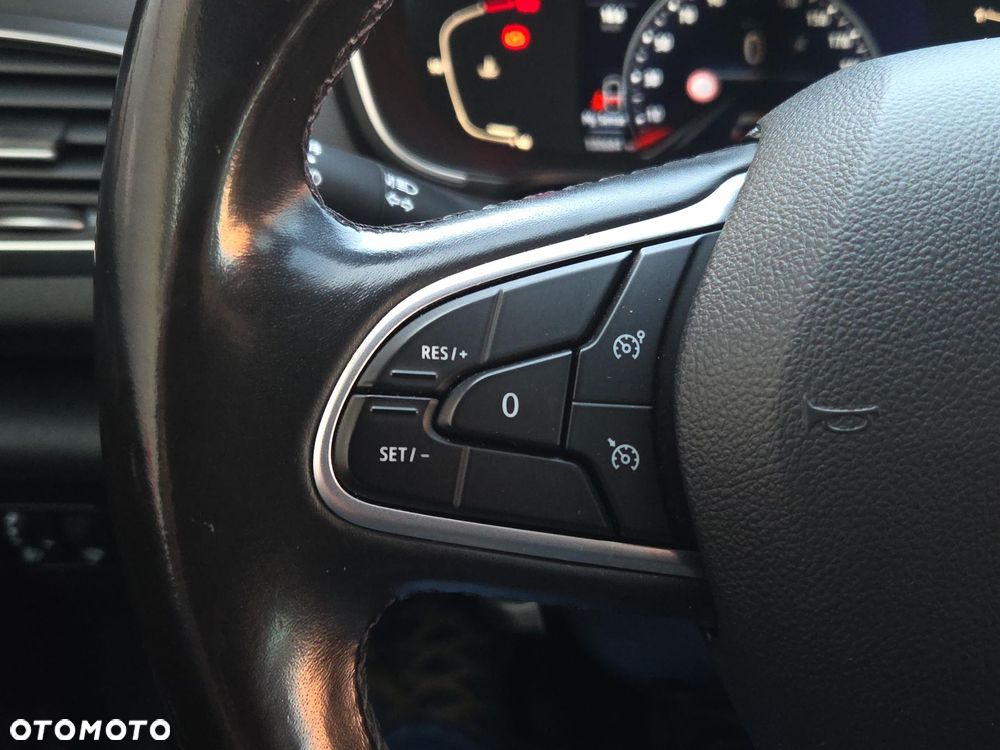 Renault Megane 1.3 TCe FAP Intens EDC - 18