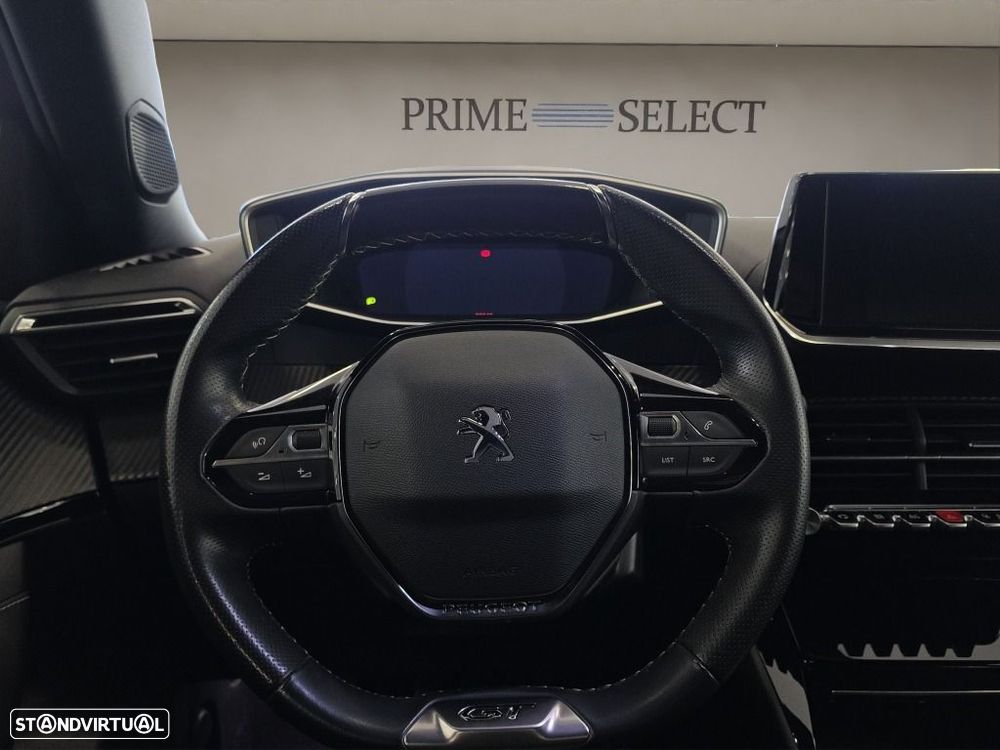 Peugeot 2008 1.2 PureTech GT Line - 12