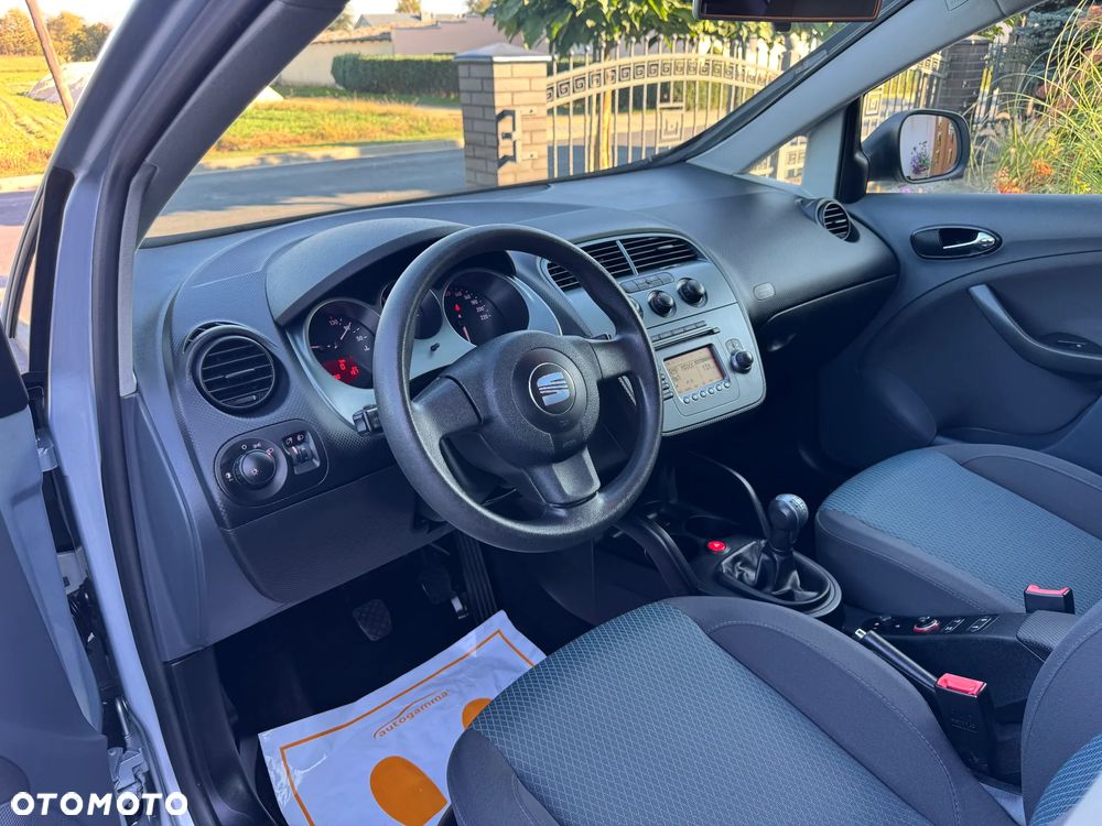 Seat Altea XL XL1.6 Reference - 13