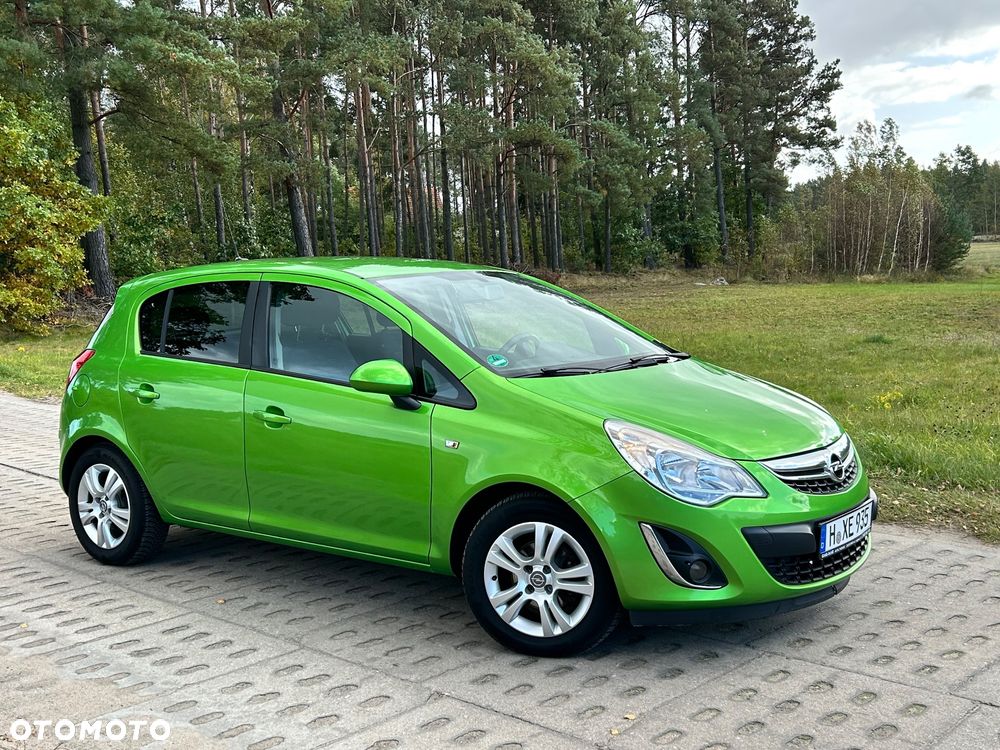 Opel Corsa 1.4 16V Color Edition - 3