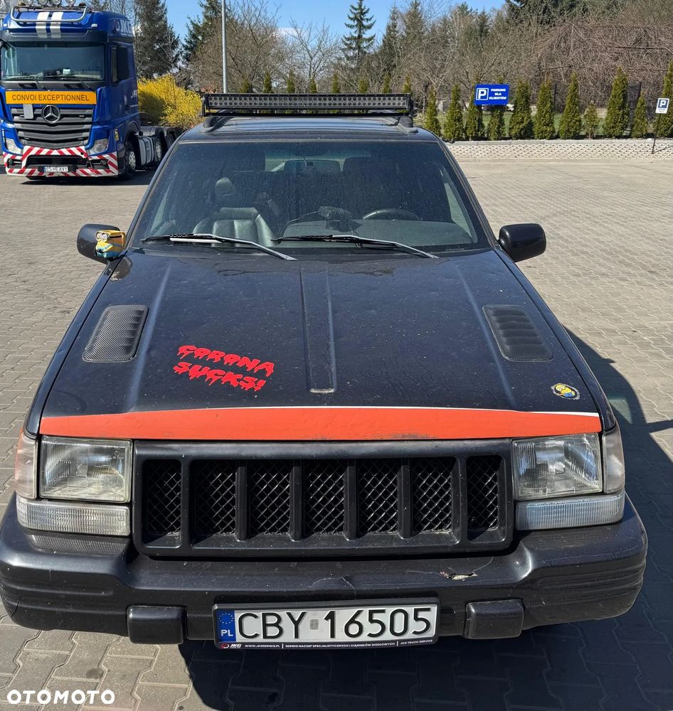 Jeep Grand Cherokee - 9