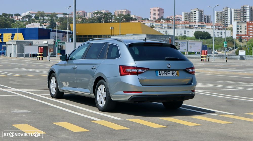 Skoda Superb Break 1.6 TDI Ambition - 9