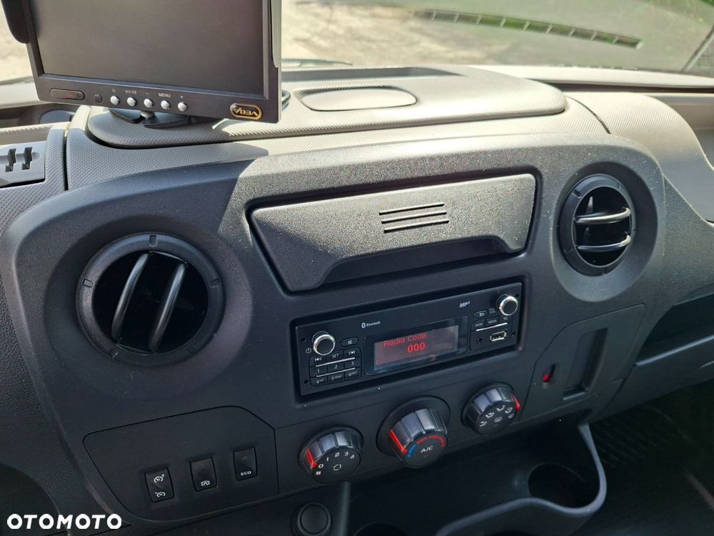 Renault Master + Klubb K26 - 21