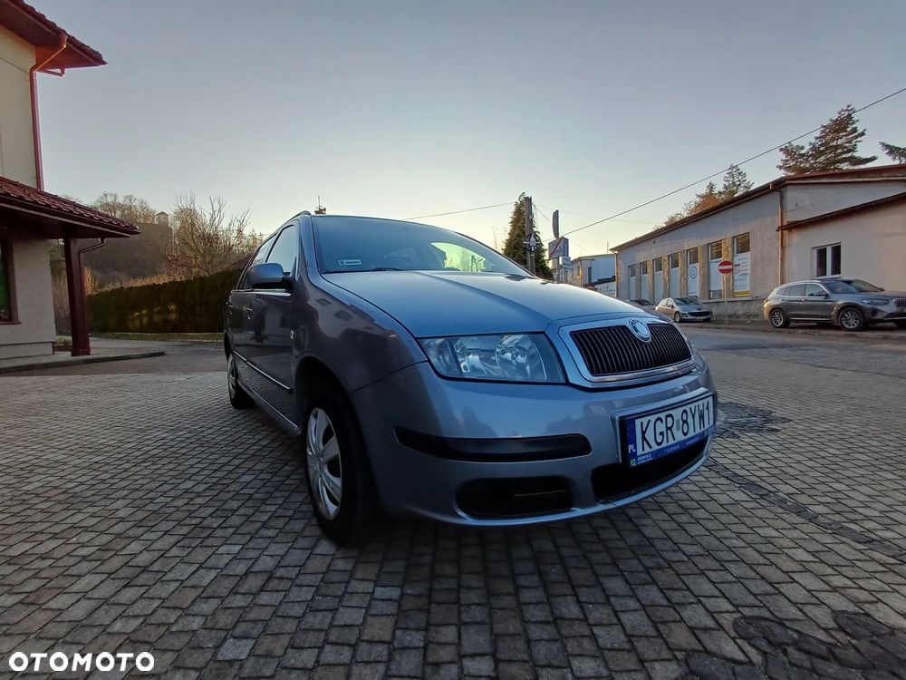 Skoda Fabia 1.2 HTP Style Edition - 3