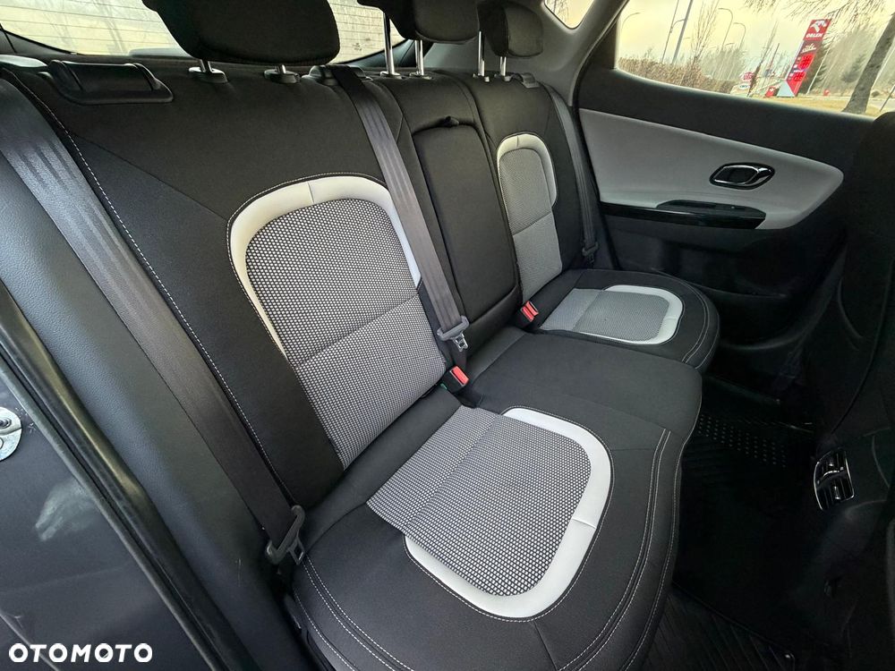 Kia Ceed 1.6 GDI DCT Platinum Edition - 27