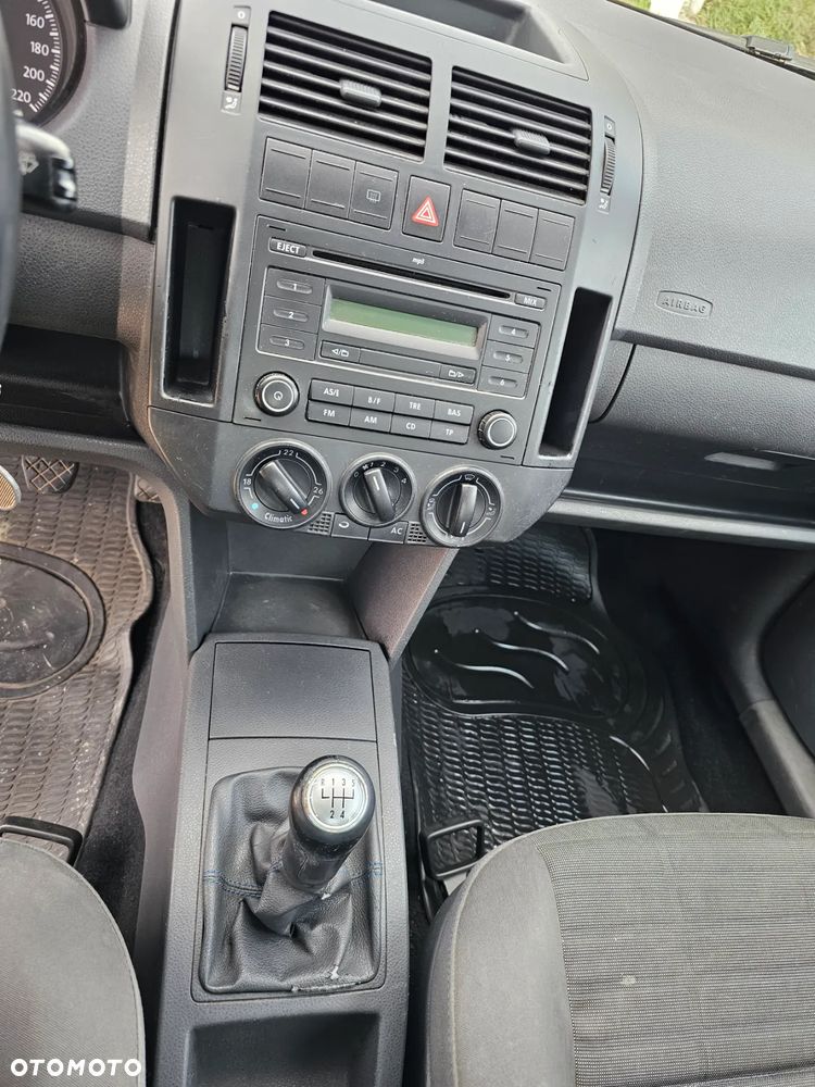 Volkswagen Polo 1.4 TDI Comfortline - 13
