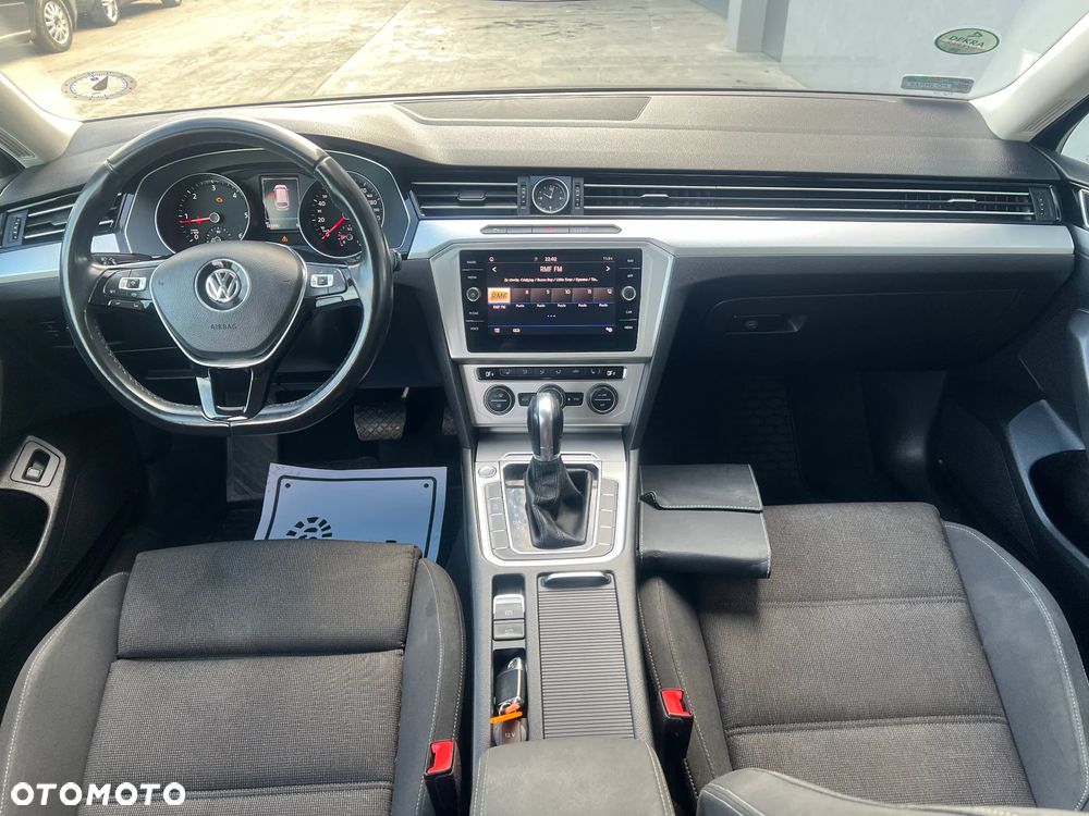 Volkswagen Passat 2.0 TDI BMT Comfortline DSG - 15