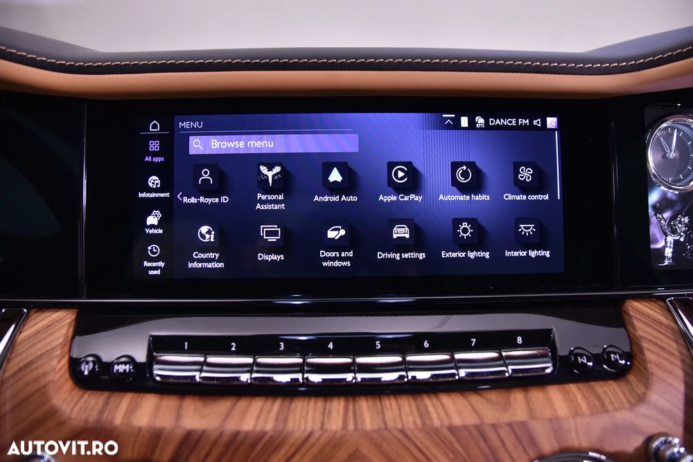 Rolls-Royce Cullinan - 21