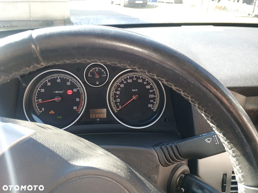 Opel Astra 1.6 - 10