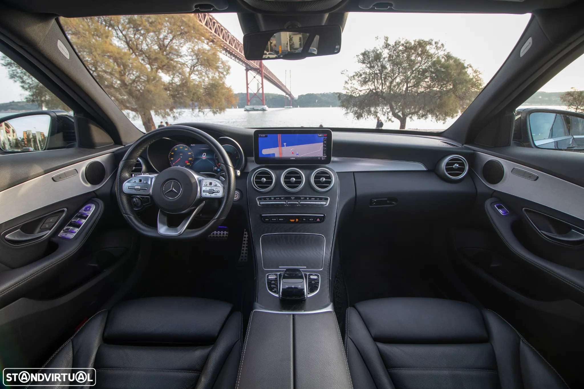 Mercedes-Benz C 300 de AMG Line - 21