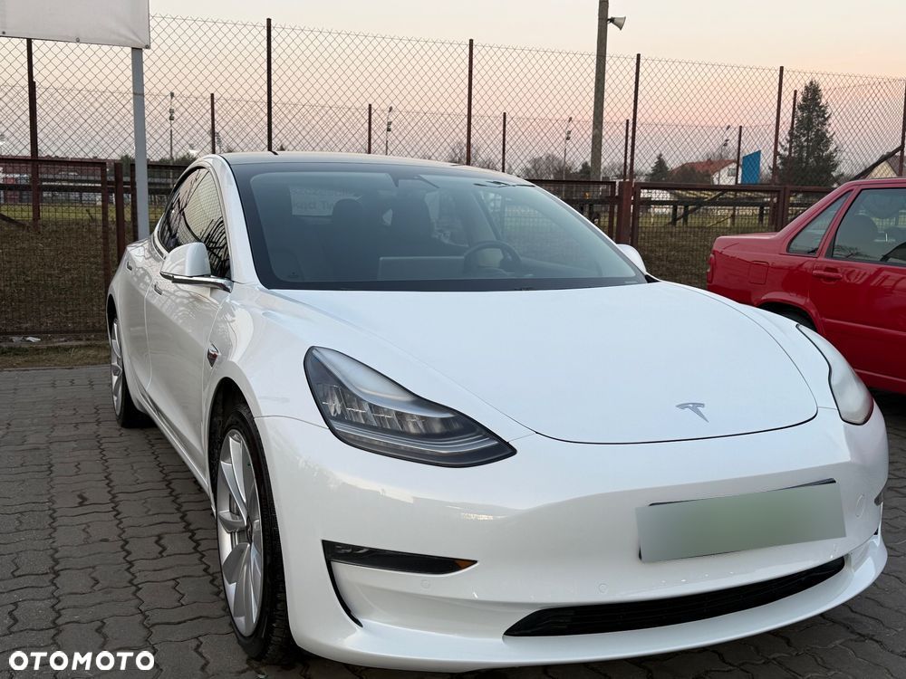 Tesla Model 3 Long Range AWD - 6