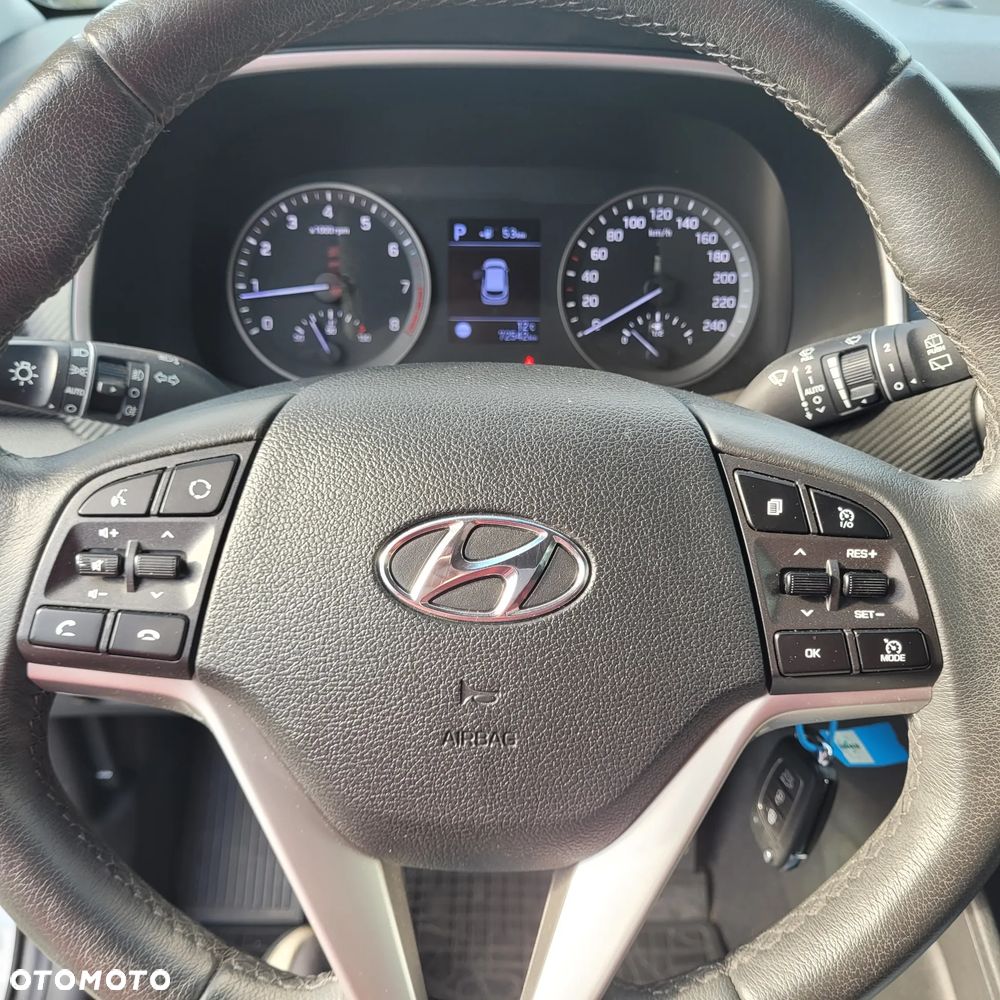 Hyundai Tucson - 13