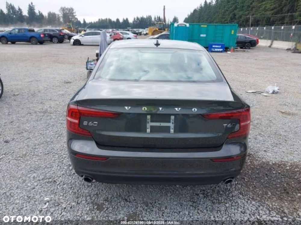 Volvo S60 - 9