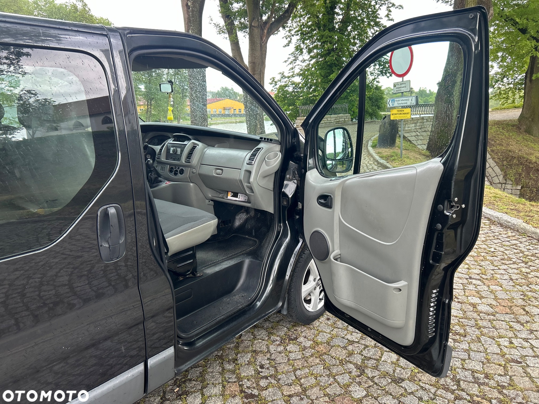 Opel Vivaro - 20