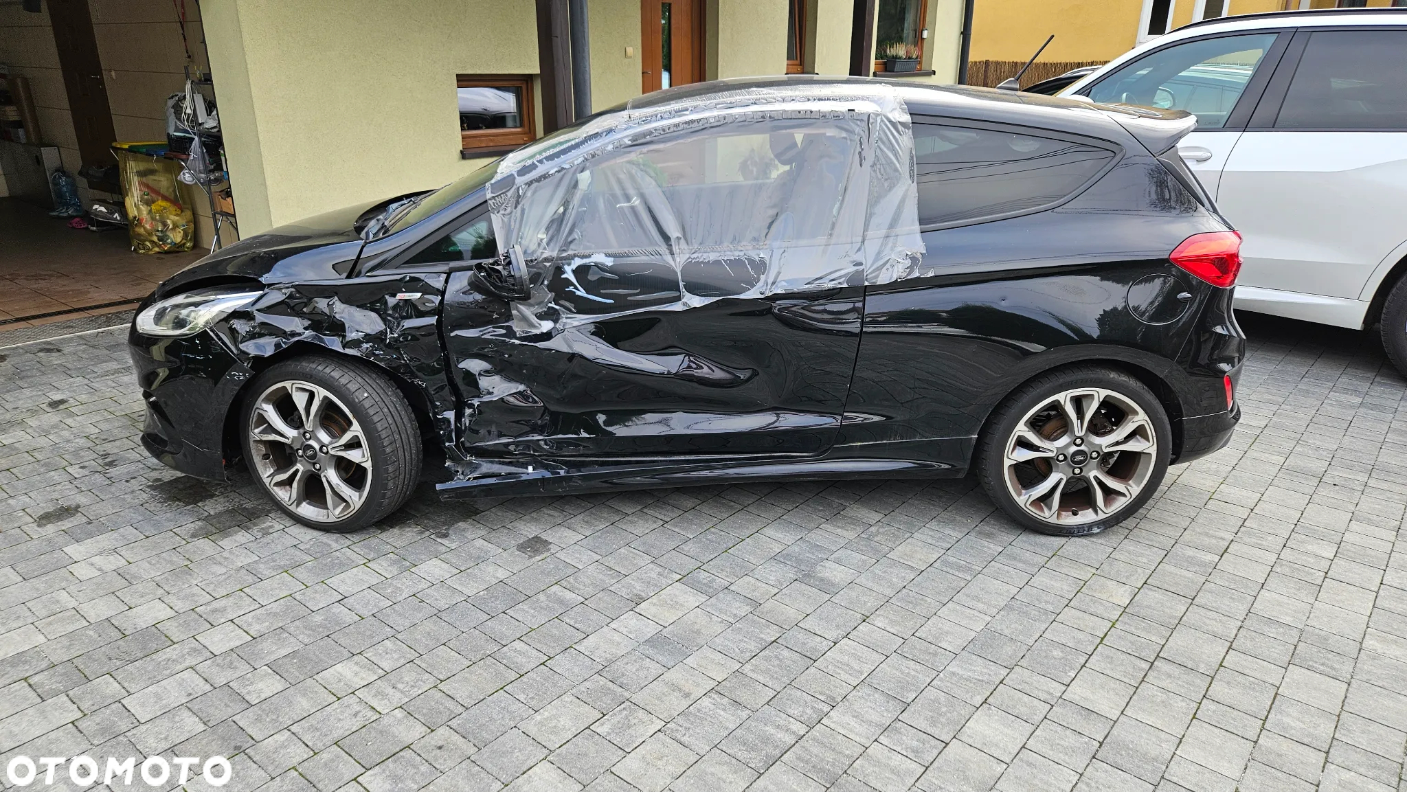 Ford Fiesta 1.0 EcoBoost Start-Stop ST-LINE - 3