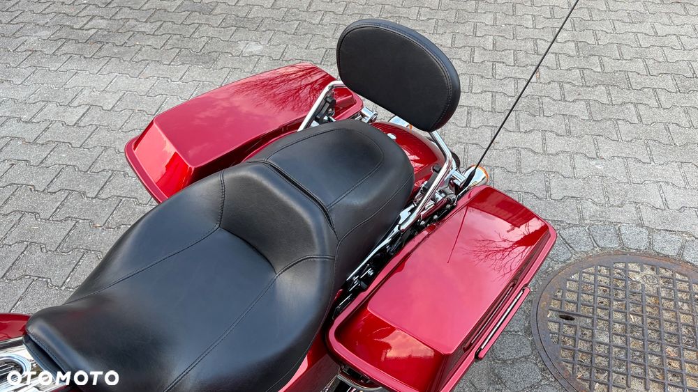 Harley-Davidson Touring Street Glide - 9