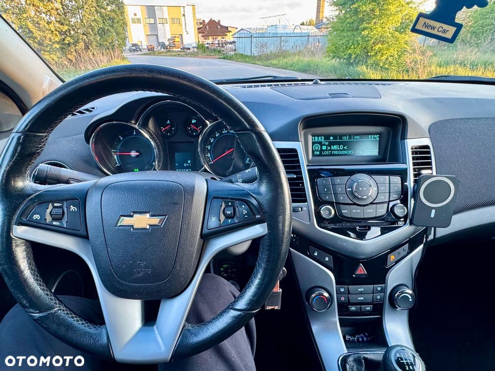 Chevrolet Cruze 2.0 LTZ - 14