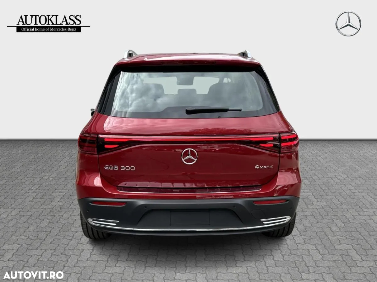 Mercedes-Benz EQB 300 4MATIC - 4