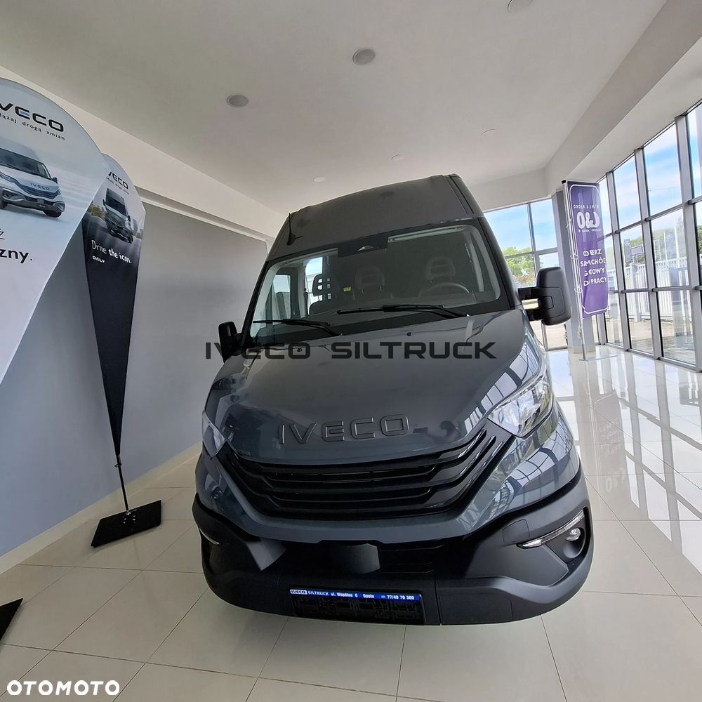 Iveco Daily 35S16 L4H2, Brygadówka - 9