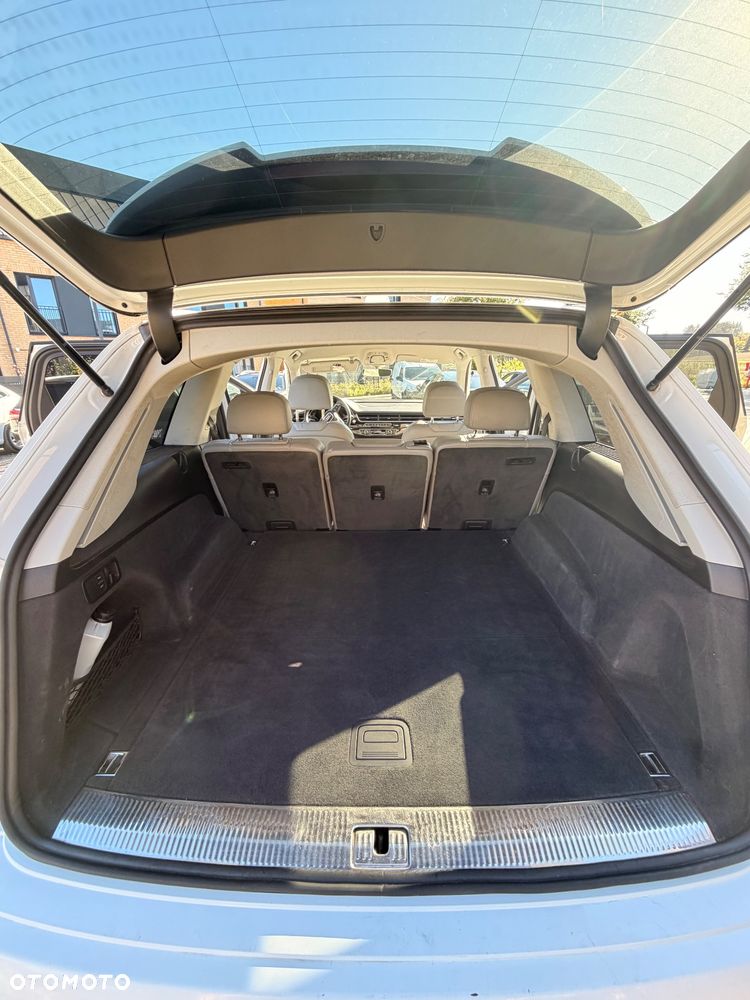 Audi Q7 3.0 TDI ultra Quattro Tiptr - 19